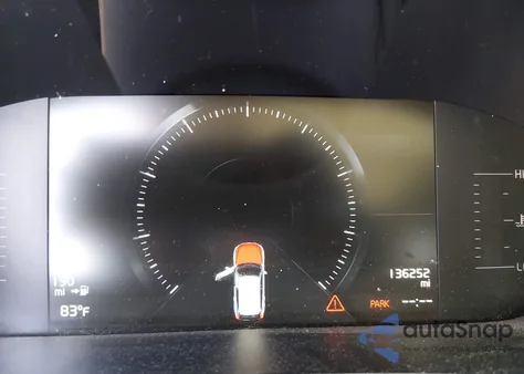 2018 Volvo Xc60 T5 Momentum from USA, damaged, VIN LYV102RK8JB117611